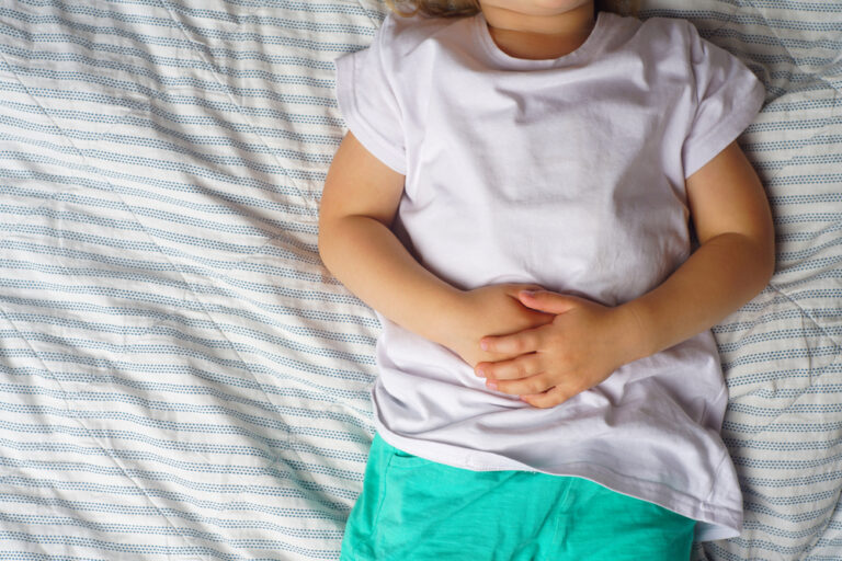Abdominal,Pain,In,A,Preschool,Child.,Poisoning,In,Children